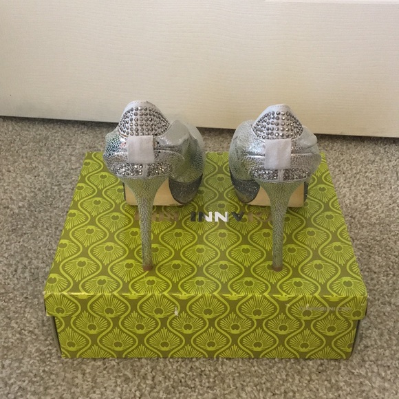 Gianni Bini Madison pump - Picture 3 of 8